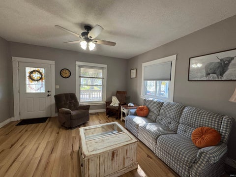 Tiny photo for 1225 N Indiana Avenue, Kokomo, IN 46901 (MLS # 202642781)