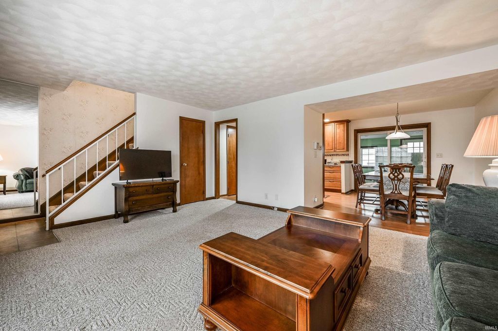 Photo of 2208 Roselawn Drive #4, Lebanon, IN 46052 (MLS # 202600855)