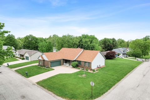 Tiny photo for 4618 W Harvest Lane, Bloomington, IN 47404 (MLS # 202616925)