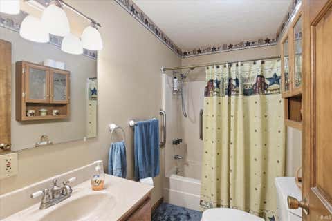 Tiny photo for 4618 W Harvest Lane, Bloomington, IN 47404 (MLS # 202616925)