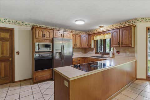 Tiny photo for 4618 W Harvest Lane, Bloomington, IN 47404 (MLS # 202616925)