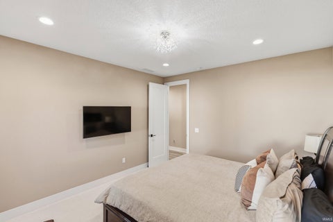 Tiny photo for 6119 Arvada Way, Fort Wayne, IN 46845 (MLS # 202637921)