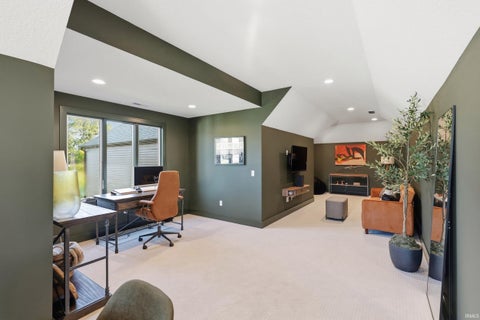 Tiny photo for 6119 Arvada Way, Fort Wayne, IN 46845 (MLS # 202637921)