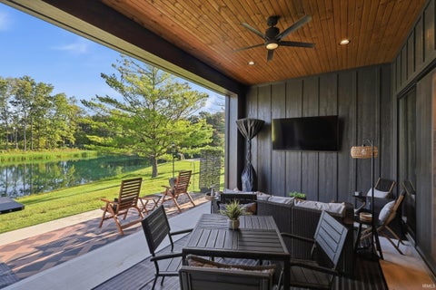 Tiny photo for 6119 Arvada Way, Fort Wayne, IN 46845 (MLS # 202637921)