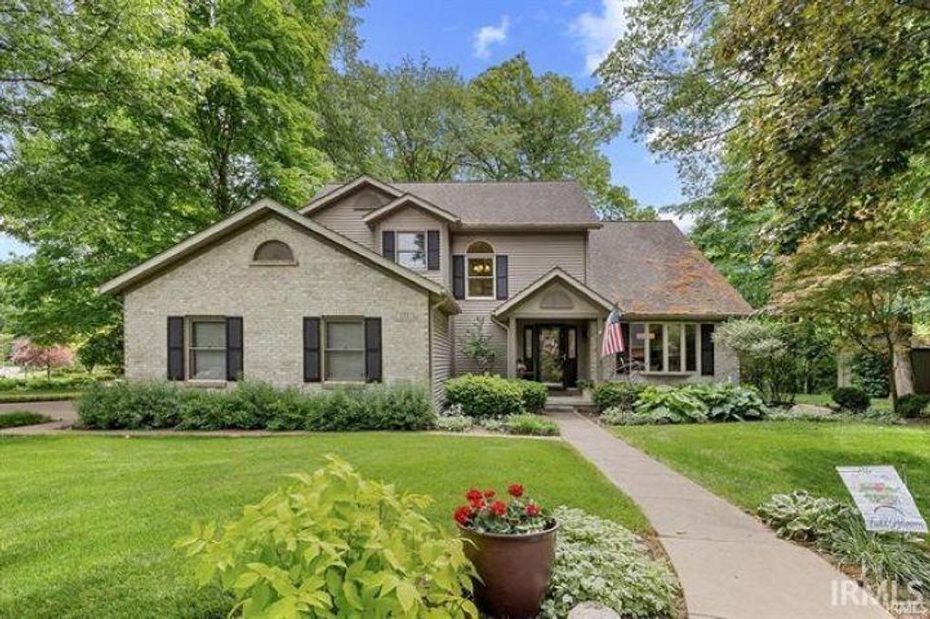 Photo of 125 Durkees Run Drive, Lafayette, IN 47905 (MLS # 202548134)