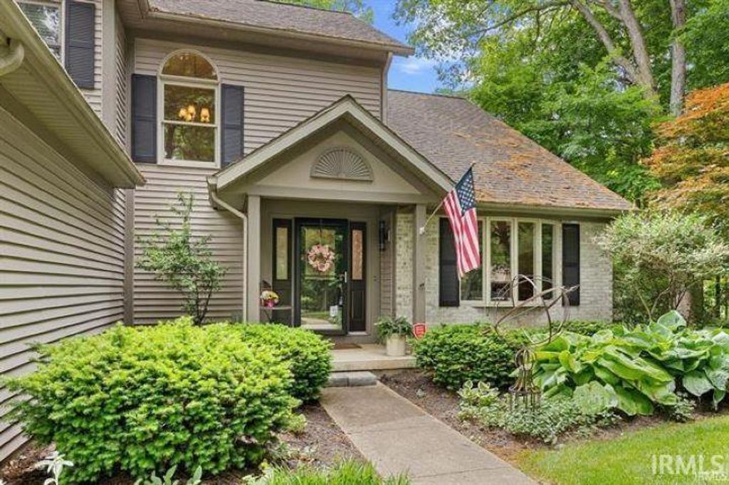 Photo of 125 Durkees Run Drive, Lafayette, IN 47905 (MLS # 202548134)