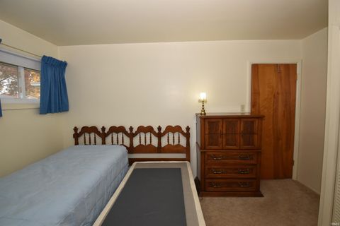 Tiny photo for 1117 Whitehall Drive, South Bend, IN 46615 (MLS # 202545481)