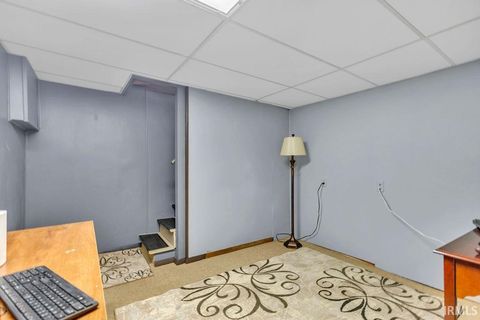 Tiny photo for 618 W 3rd Street, Bloomington, IN 47404 (MLS # 202611263)