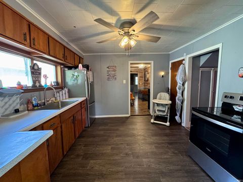 Tiny photo for 1313 S Ohio Avenue, Kokomo, IN 46902 (MLS # 202540225)