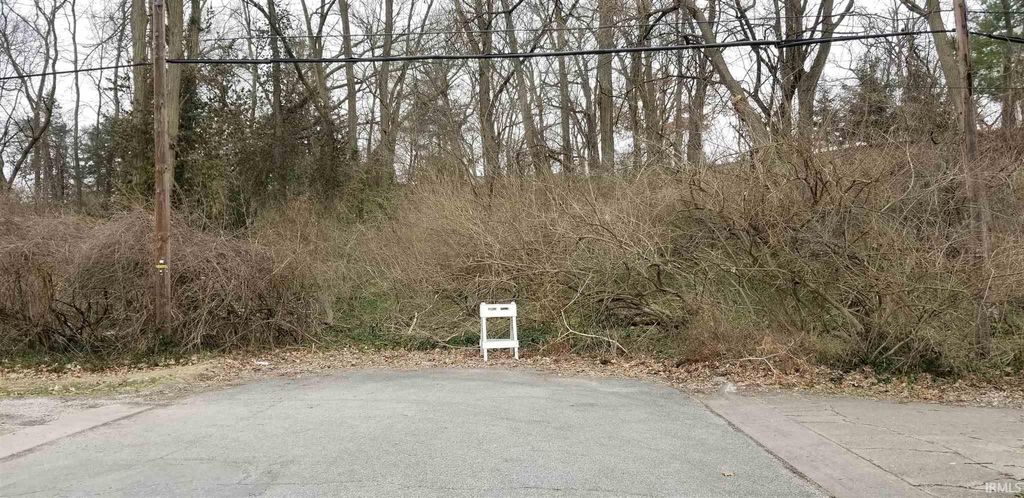 Photo of Lot 88 &amp; vac Hartman Drive, South Bend, IN 46617 (MLS # 202614838)