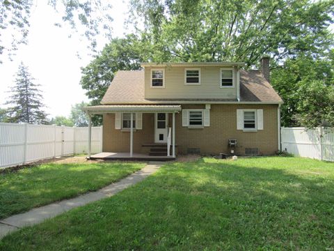 Tiny photo for 338 S DIXON Road, Kokomo, IN 46901 (MLS # 202533065)