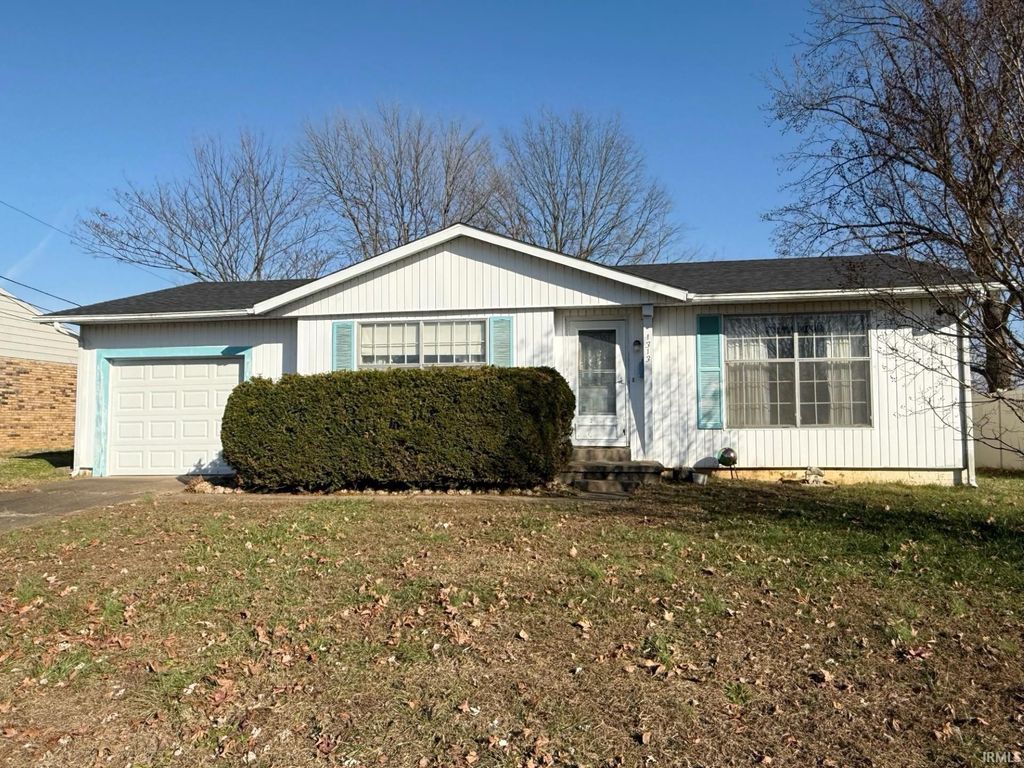 Photo of 1313 Mayfair Drive, Boonville, IN 47601 (MLS # 202548615)