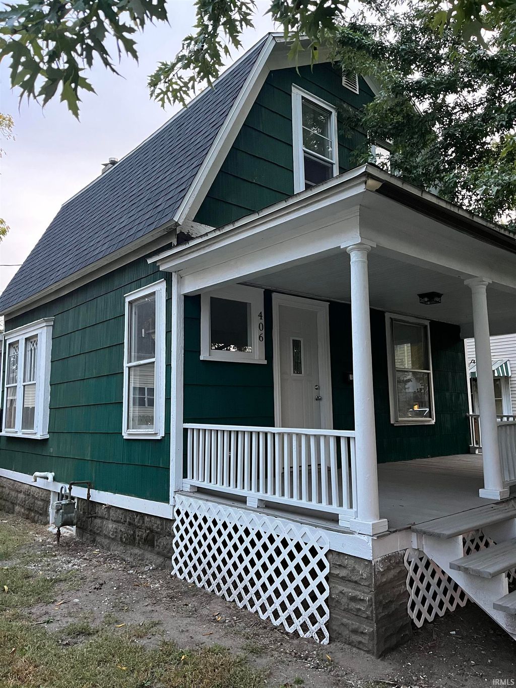Photo of 406 E Jefferson Street, Goshen, IN 46526 (MLS # 202542948)