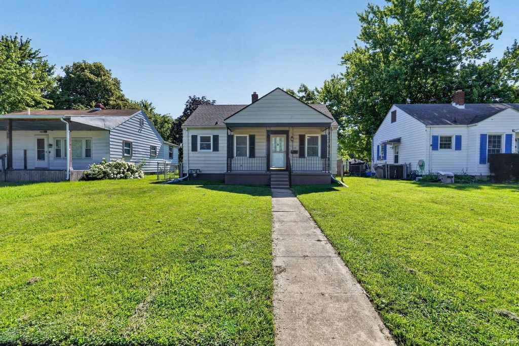 Photo of 715 PARK Avenue, Lafayette, IN 47904 (MLS # 202624500)