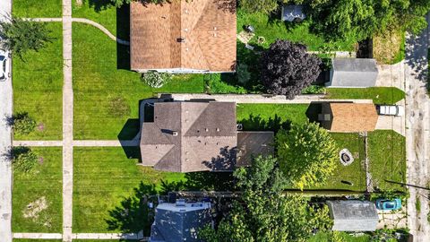 Tiny photo for 715 PARK Avenue, Lafayette, IN 47904 (MLS # 202624500)