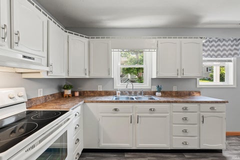 Tiny photo for 1307 Sunday Lane, Winona Lake, IN 46590 (MLS # 202631395)