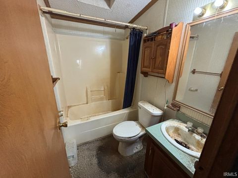 Tiny photo for 10708 N Colby Avenue, Muncie, IN 47303 (MLS # 202609241)