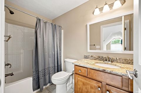 Tiny photo for 1929 Durkees Run Court, Lafayette, IN 47909 (MLS # 202629423)