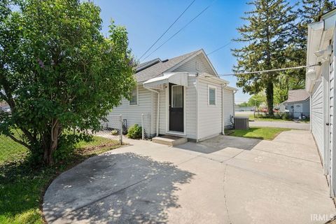 Tiny photo for 1122 W North Street, Kokomo, IN 46901 (MLS # 202614311)