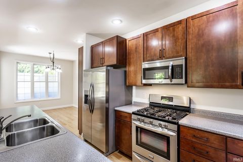Tiny photo for 2519 E Canada Drive, Bloomington, IN 47401 (MLS # 202618563)