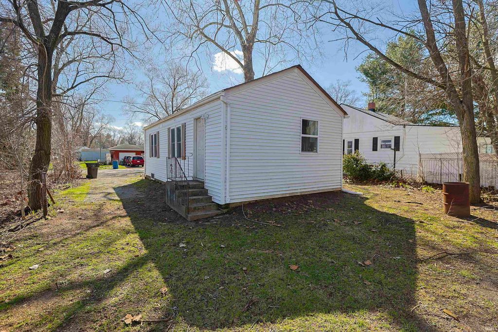 Photo of 19793 Greenacre Street, South Bend, IN 46637 (MLS # 202608056)