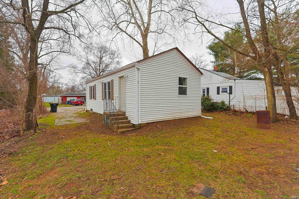 Photo of 19793 Greenacre Street, South Bend, IN 46637 (MLS # 202608056)