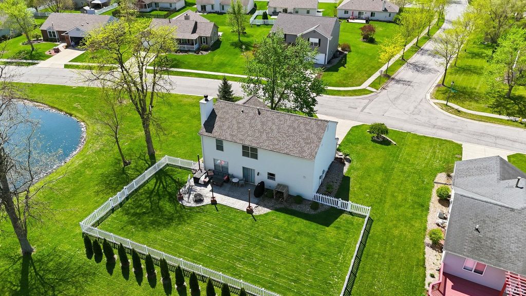 Photo of 8834 Shearwater Pass, Fort Wayne, IN 46825 (MLS # 202614464)