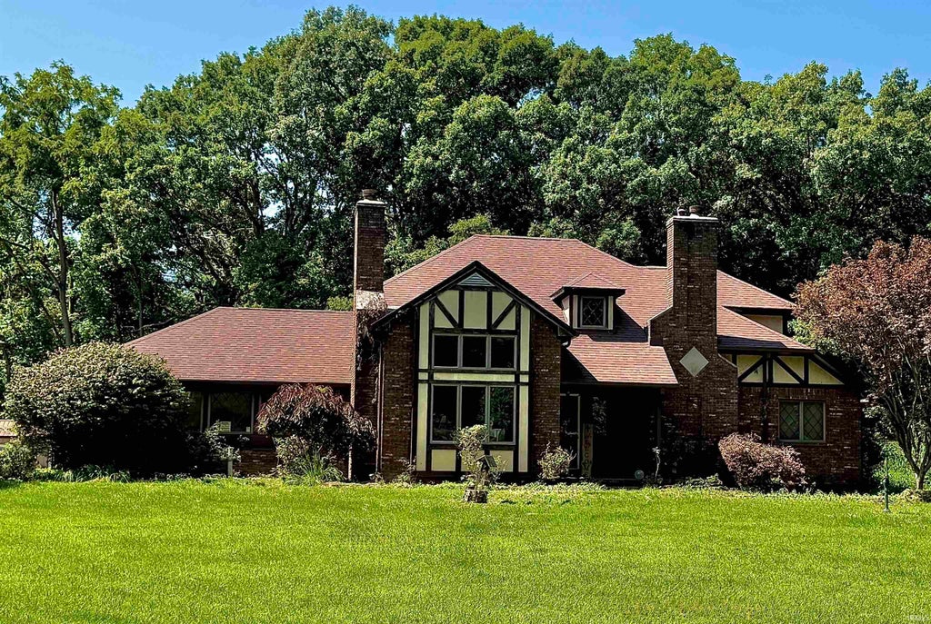 Photo of 107 Timbercrest Road, West Lafayette, IN 47906 (MLS # 202632317)