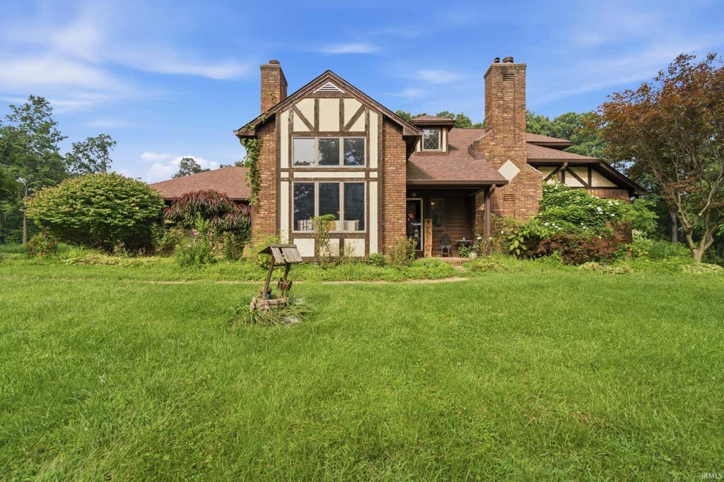 Photo of 107 Timbercrest Road, West Lafayette, IN 47906 (MLS # 202632317)