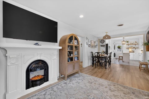 Tiny photo for 322 S 2nd Street, Ellettsville, IN 47429 (MLS # 202625393)