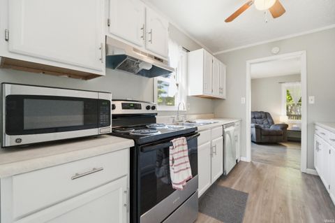 Tiny photo for 723 Park Avenue, Lafayette, IN 47904 (MLS # 202615333)