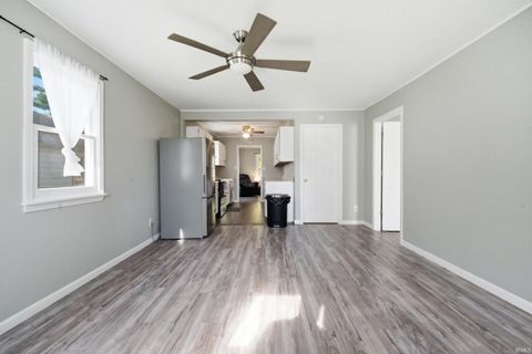 Tiny photo for 723 Park Avenue, Lafayette, IN 47904 (MLS # 202615333)