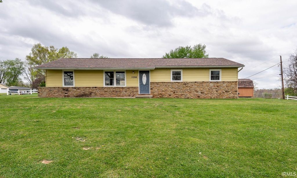 Photo of 5390 S Victor Pike, Bloomington, IN 47403 (MLS # 202612799)