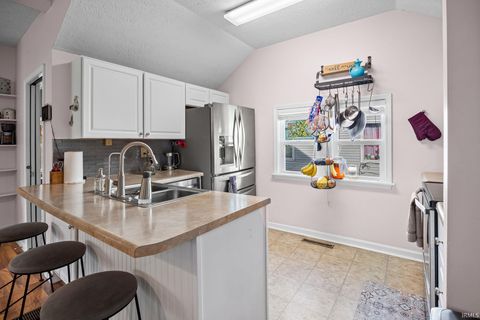 Tiny photo for 1025 N 8th Street, Lafayette, IN 47904 (MLS # 202602484)