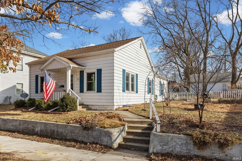 Photo of 1025 N 8th Street, Lafayette, IN 47904 (MLS # 202602484)