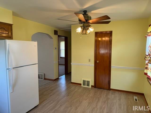 Photo of 2607 W Delaware Street, Evansville, IN 47712 (MLS # 202631603)