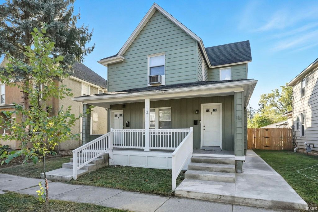 Photo of 1121 W Packard Avenue, Fort Wayne, IN 46807 (MLS # 202542782)