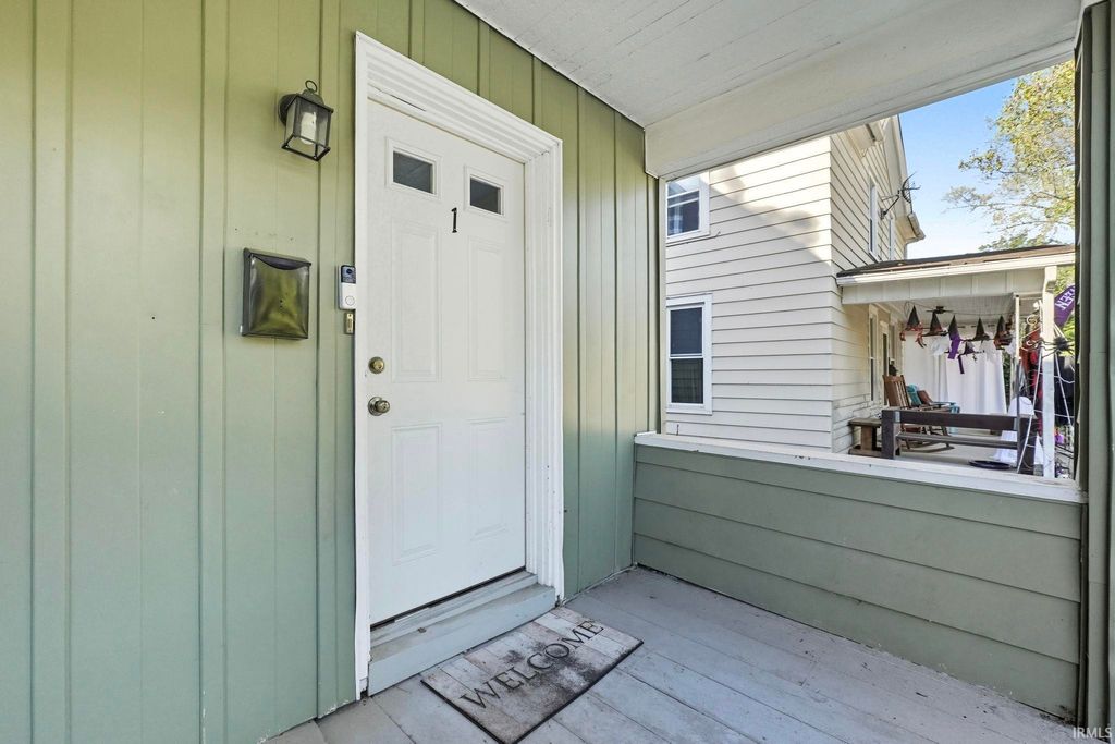 Photo of 1121 W Packard Avenue, Fort Wayne, IN 46807 (MLS # 202542782)