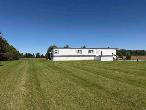 Tiny photo for 1124 E 300 N, Peru, IN 46970 (MLS # 202642825)