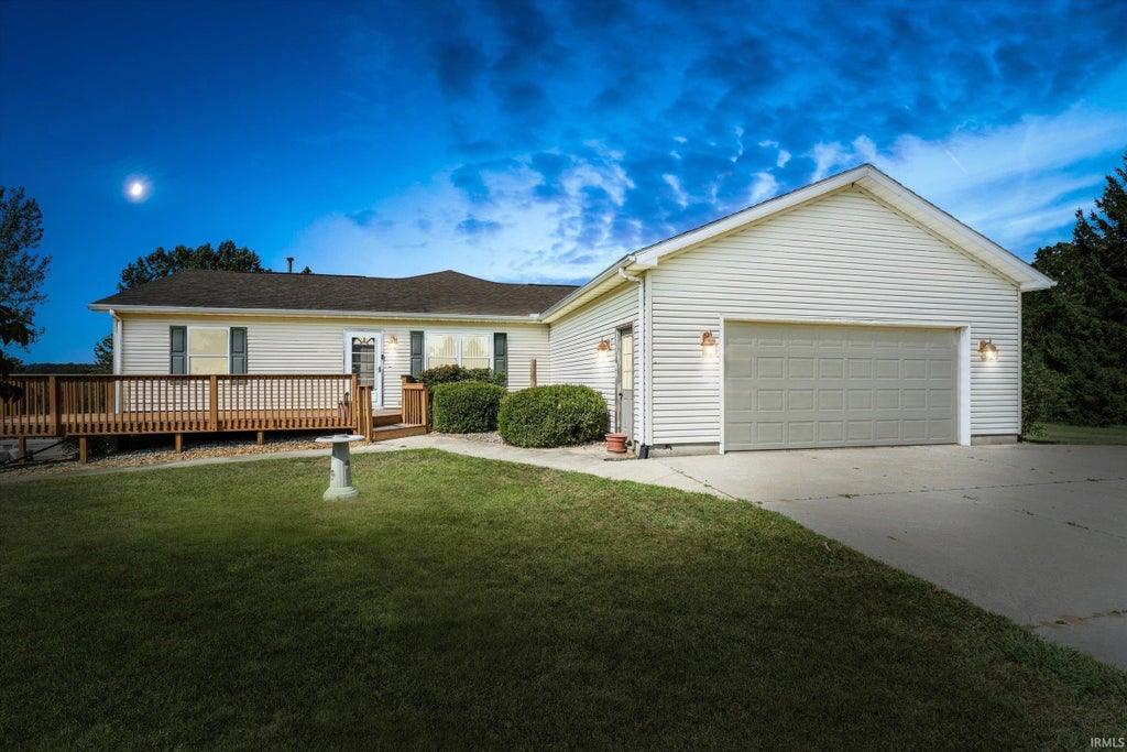 Photo of 12330 County Road 4 Street, Middlebury, IN 46540 (MLS # 202637090)