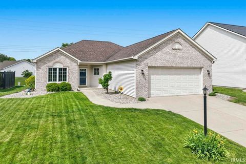Photo of 1604 Tabor Court, Lafayette, IN 47909 (MLS # 202616693)