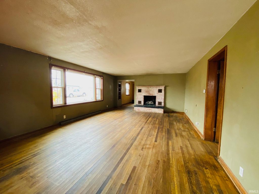 Photo of 600 N Bluff Street, Winslow, IN 47598 (MLS # 202600257)