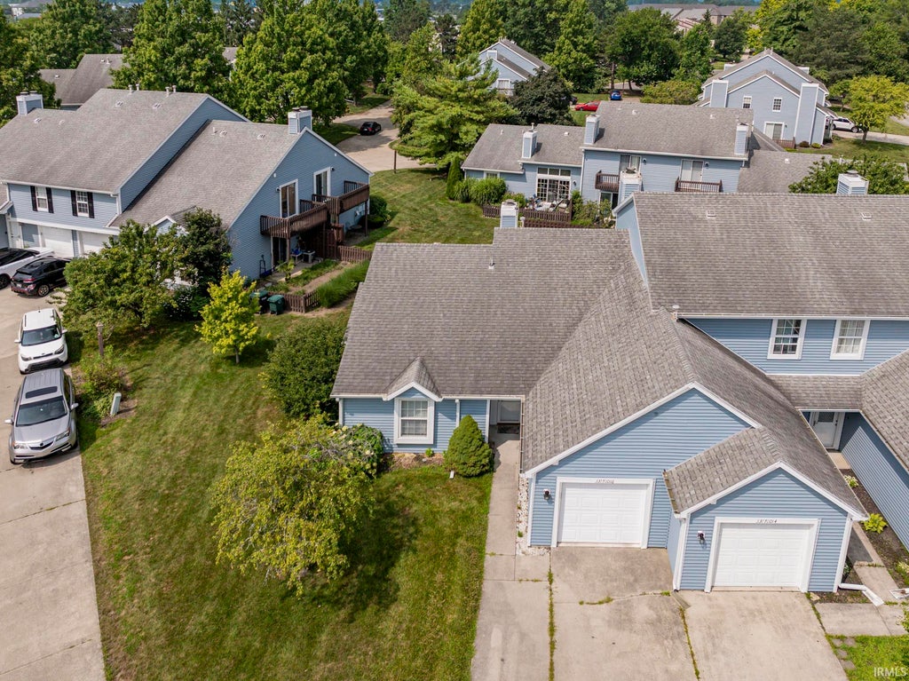 Photo of 3706 N Lakeside Drive, Muncie, IN 47304 (MLS # 202629279)