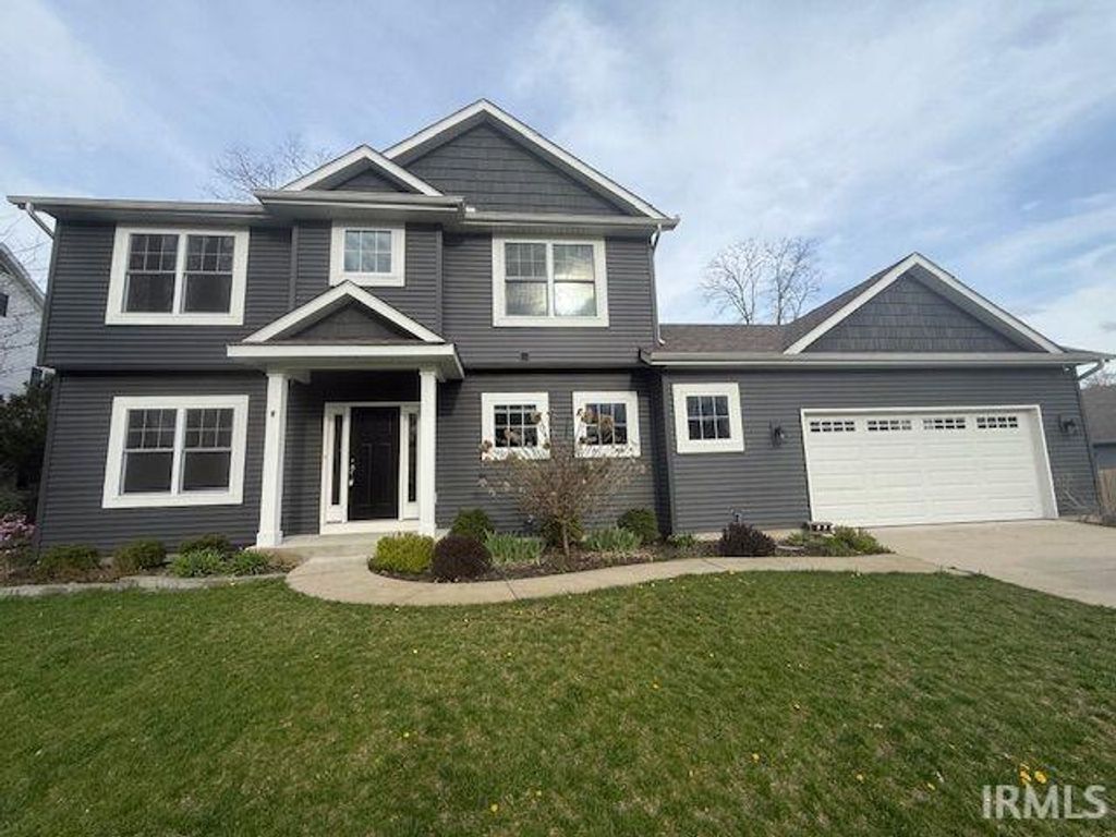 Photo of 53388 Wallace Lane, South Bend, IN 46635 (MLS # 202614614)