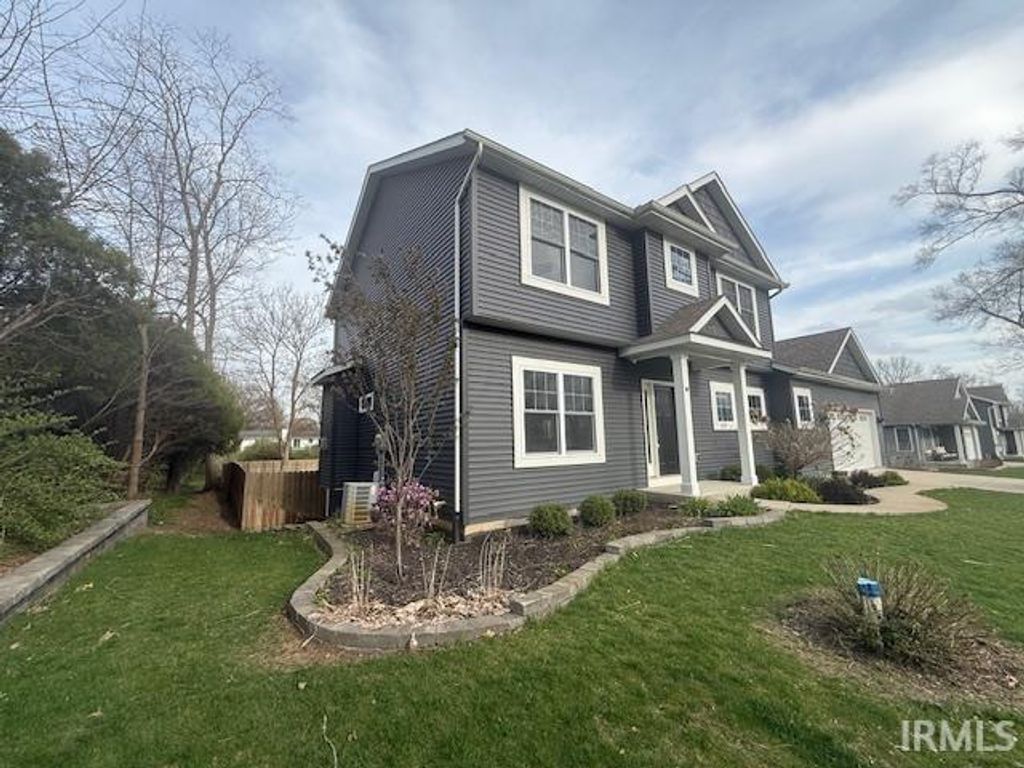 Photo of 53388 Wallace Lane, South Bend, IN 46635 (MLS # 202614614)