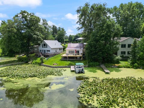 Tiny photo for 4298 S Lakeshore Drive, Mentone, IN 46539 (MLS # 202627725)