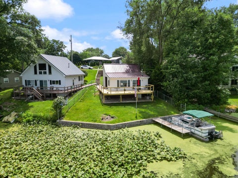 Tiny photo for 4298 S Lakeshore Drive, Mentone, IN 46539 (MLS # 202627725)