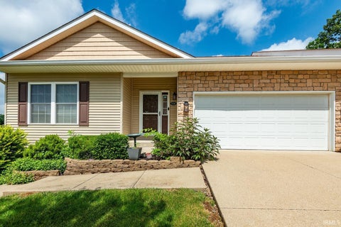 Photo of 1558 W Petal Court, Bloomington, IN 47403 (MLS # 202630795)