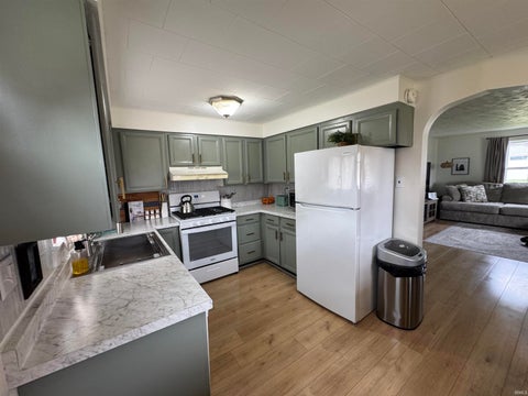 Tiny photo for 514 N WAYNE Street, Peru, IN 46970 (MLS # 202640282)