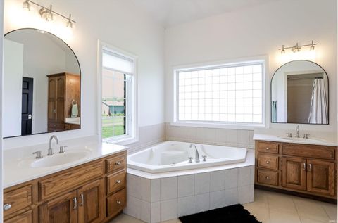 Tiny photo for 7235 S Lodge Road, Bloomington, IN 47403 (MLS # 202614397)